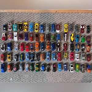 Lot of 64 Hotwheels cars